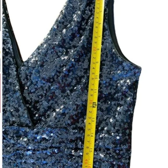 Badgley Mischka Navy Blue Long Sequined Formal Dress Size 12 - Picture 4 of 8